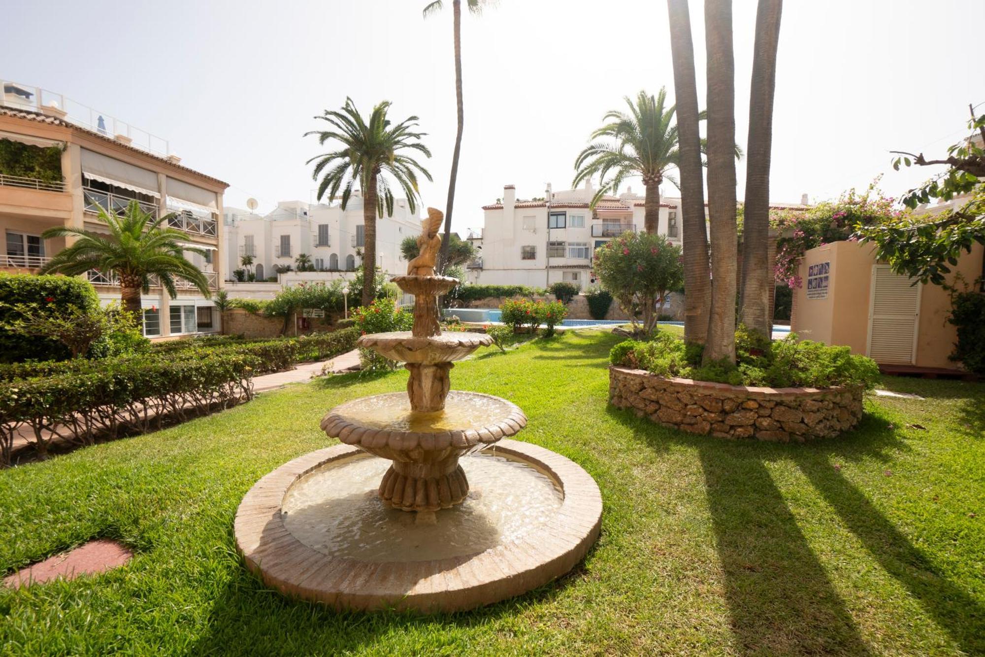 Appartement Nerja Jarales Menyber Extérieur photo